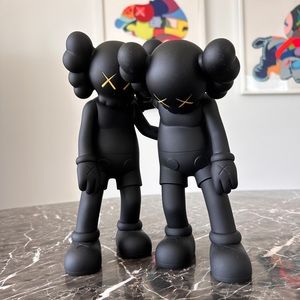 KAWS ALONG THE WAY